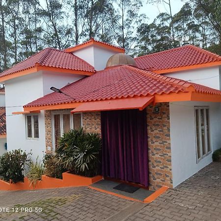 Snow White Home,Bedford Road, เยอร์โคด ภายนอก รูปภาพ